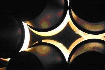 Rauminstallation "Das Licht unter den Scheffeln"